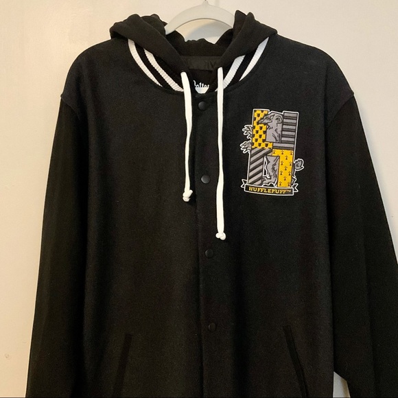 Harry Potter Hufflepuff Logo Hooded Varsity Wool Blend Jacket - Picture 2 of 12